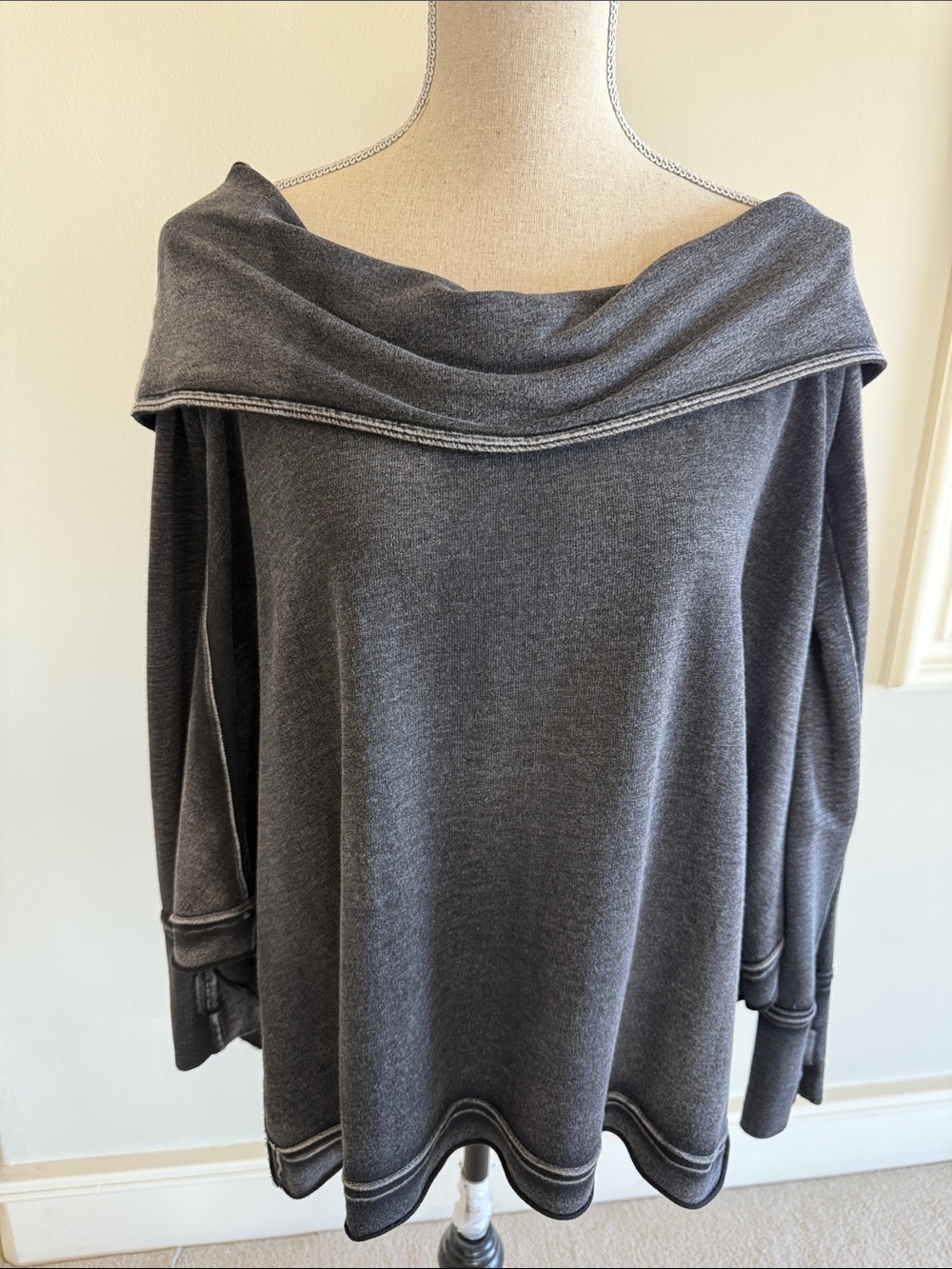 Free People Women’s Off-Shoulder Charcoal Gray Sweater